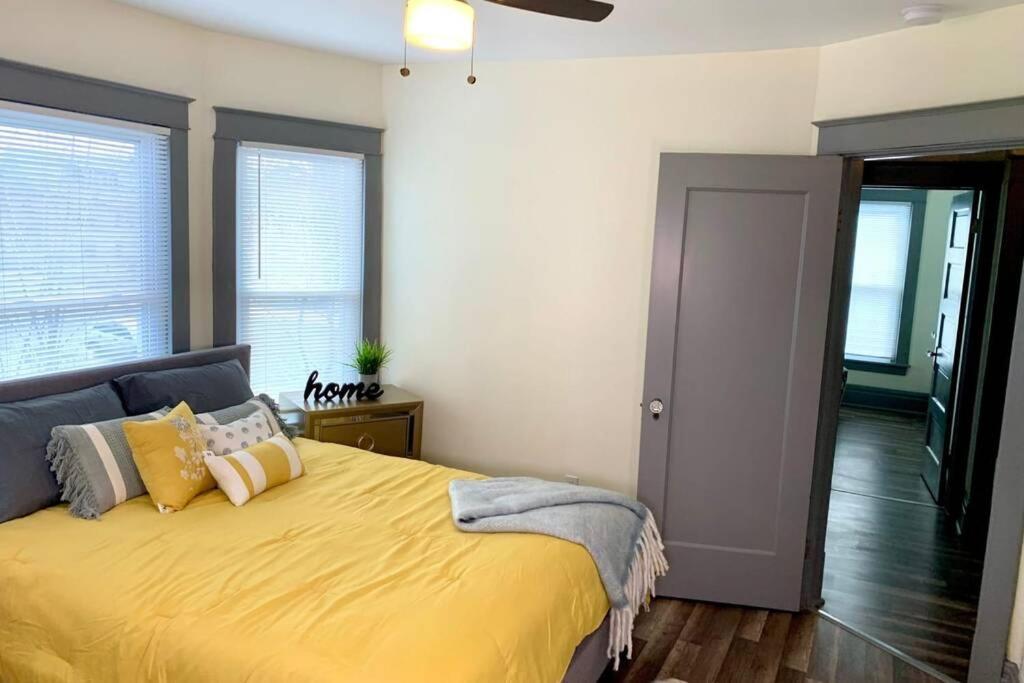 6Br Retreat-Great For Reunions And Getaways Minutes From Niagara Falls Bagian luar foto