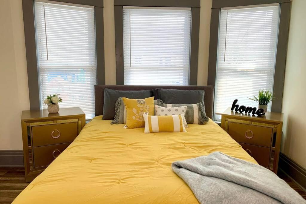 6Br Retreat-Great For Reunions And Getaways Minutes From Niagara Falls Bagian luar foto